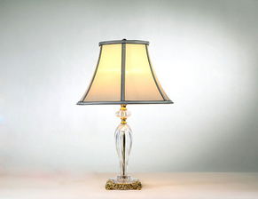 建材装潢价格查询指南 以380-910元装饰台灯为例，揭秘比价返利技巧